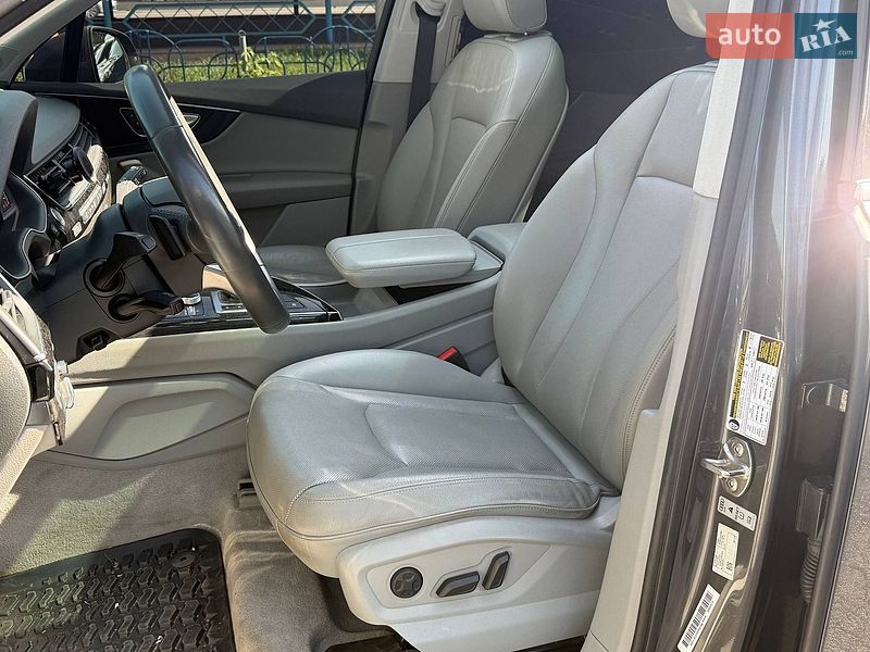 Внедорожник / Кроссовер Audi Q7 2018 в Киеве