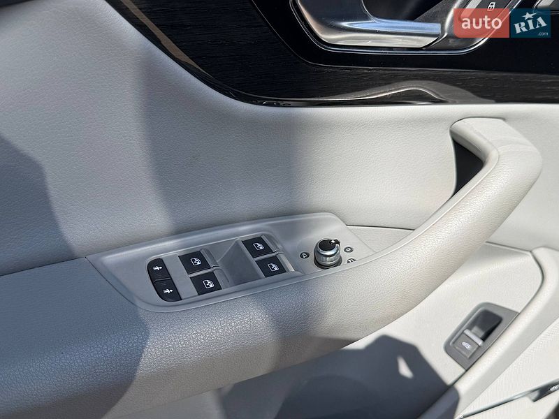 Внедорожник / Кроссовер Audi Q7 2018 в Киеве