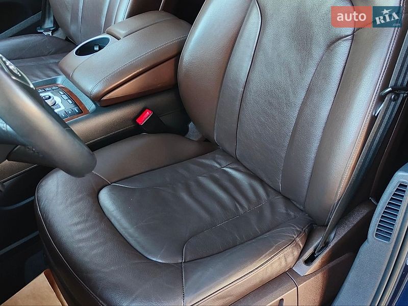Внедорожник / Кроссовер Audi Q7 2014 в Дубно