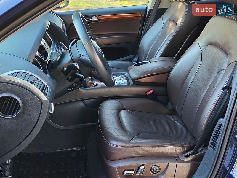 Внедорожник / Кроссовер Audi Q7 2014 в Дубно