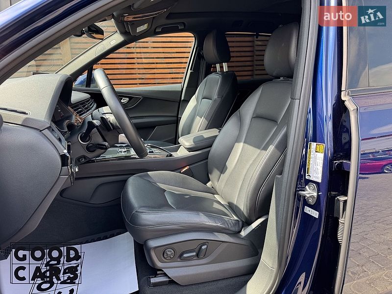 Внедорожник / Кроссовер Audi Q7 2019 в Одессе