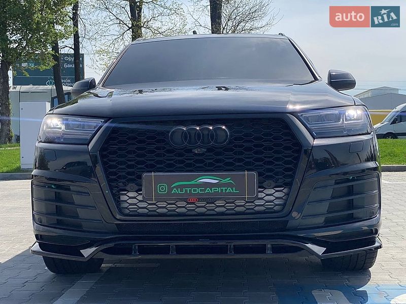 Внедорожник / Кроссовер Audi Q7 2018 в Киеве