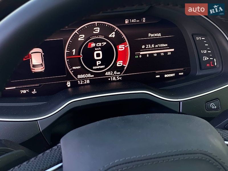 Внедорожник / Кроссовер Audi Q7 2018 в Киеве