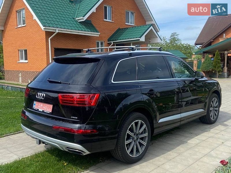 Внедорожник / Кроссовер Audi Q7 2018 в Киеве