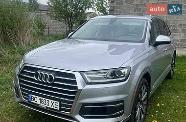 Внедорожник / Кроссовер Audi Q7 2017 в Городке