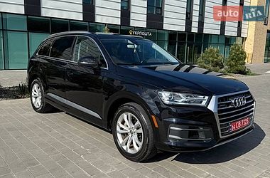 Внедорожник / Кроссовер Audi Q7 2017 в Хмельницком