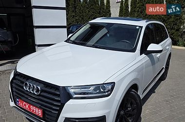 Внедорожник / Кроссовер Audi Q7 2017 в Львове