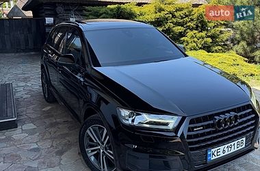 Внедорожник / Кроссовер Audi Q7 2019 в Днепре