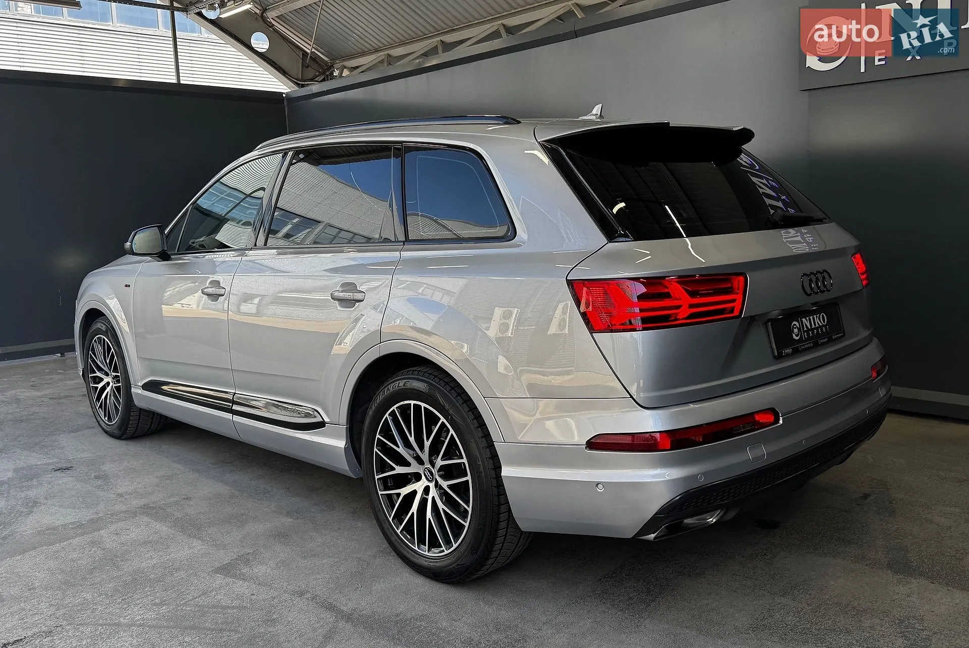 2017 Audi Q7 - мініатюра 9