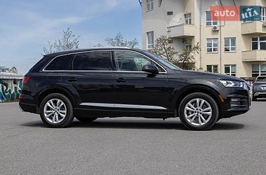 Внедорожник / Кроссовер Audi Q7 2016 в Киеве