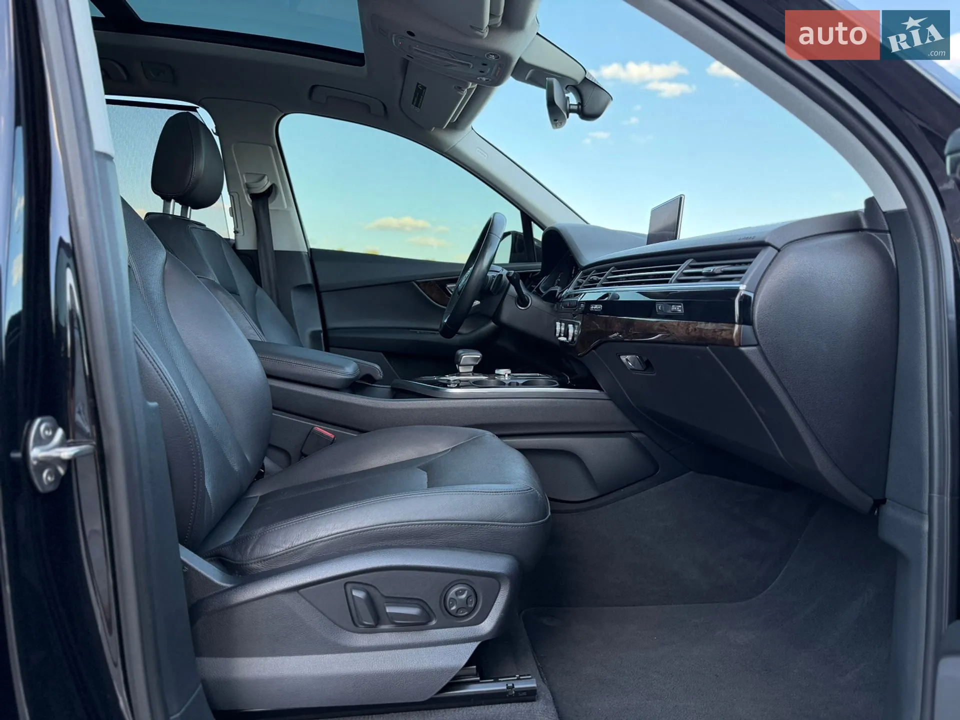 2016 Audi Q7 - мініатюра 27