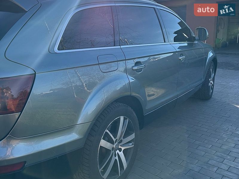Внедорожник / Кроссовер Audi Q7 2008 в Киеве