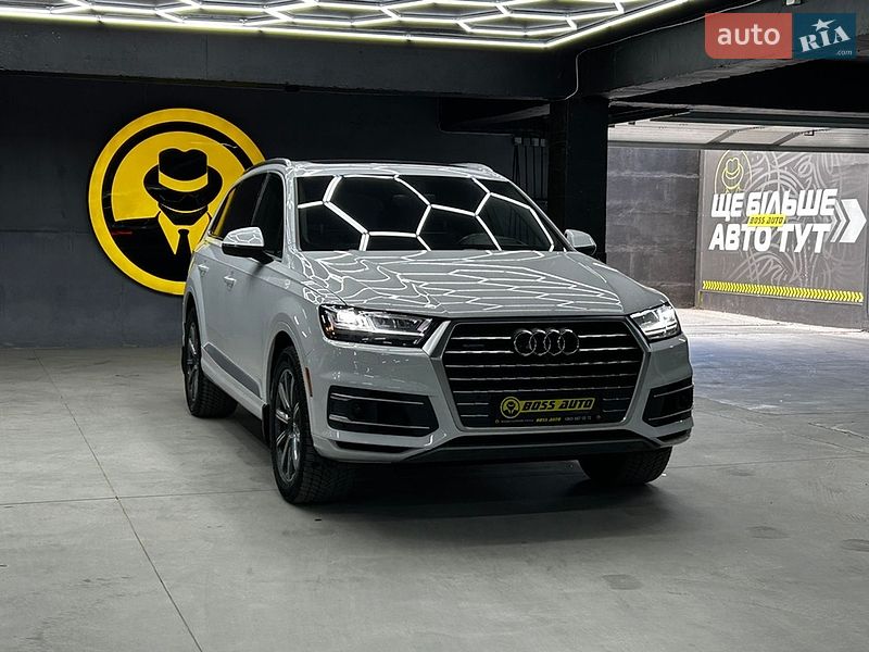 Позашляховик / Кросовер Audi Q7 2018 в Чернівцях