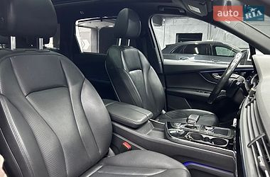 Позашляховик / Кросовер Audi Q7 2018 в Чернівцях