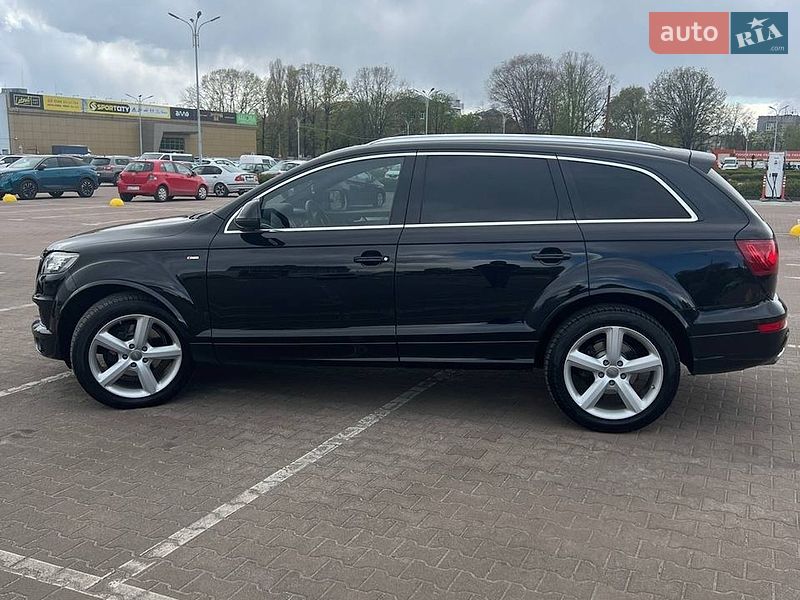 Позашляховик / Кросовер Audi Q7 2011 в Житомирі