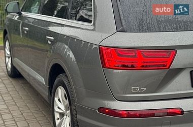 Внедорожник / Кроссовер Audi Q7 2018 в Львове