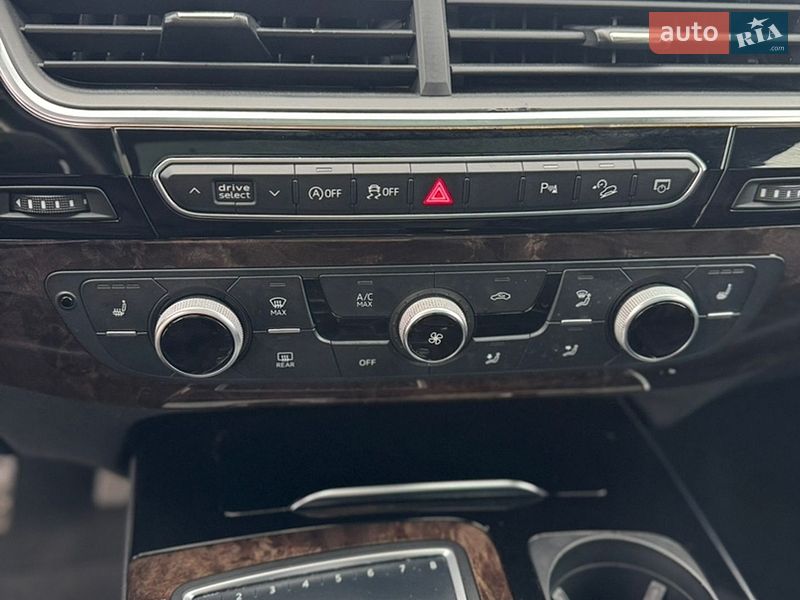 Внедорожник / Кроссовер Audi Q7 2018 в Львове