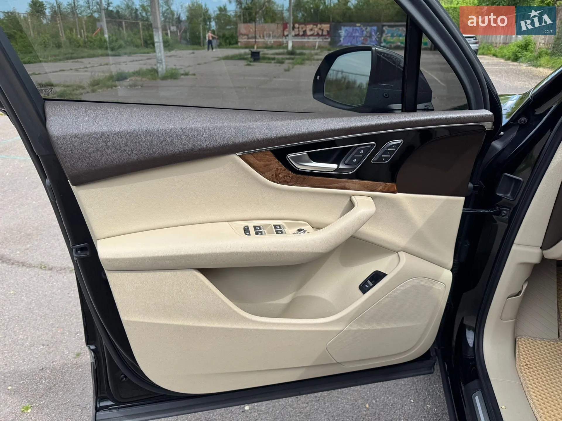 2017 Audi Q7 - мініатюра 12