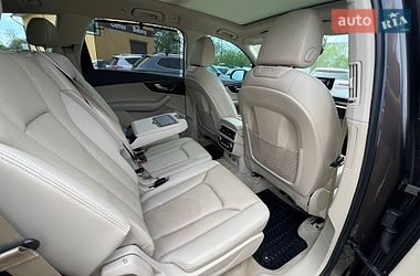 Позашляховик / Кросовер Audi Q7 2017 в Коломиї