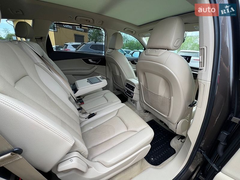 Позашляховик / Кросовер Audi Q7 2017 в Коломиї