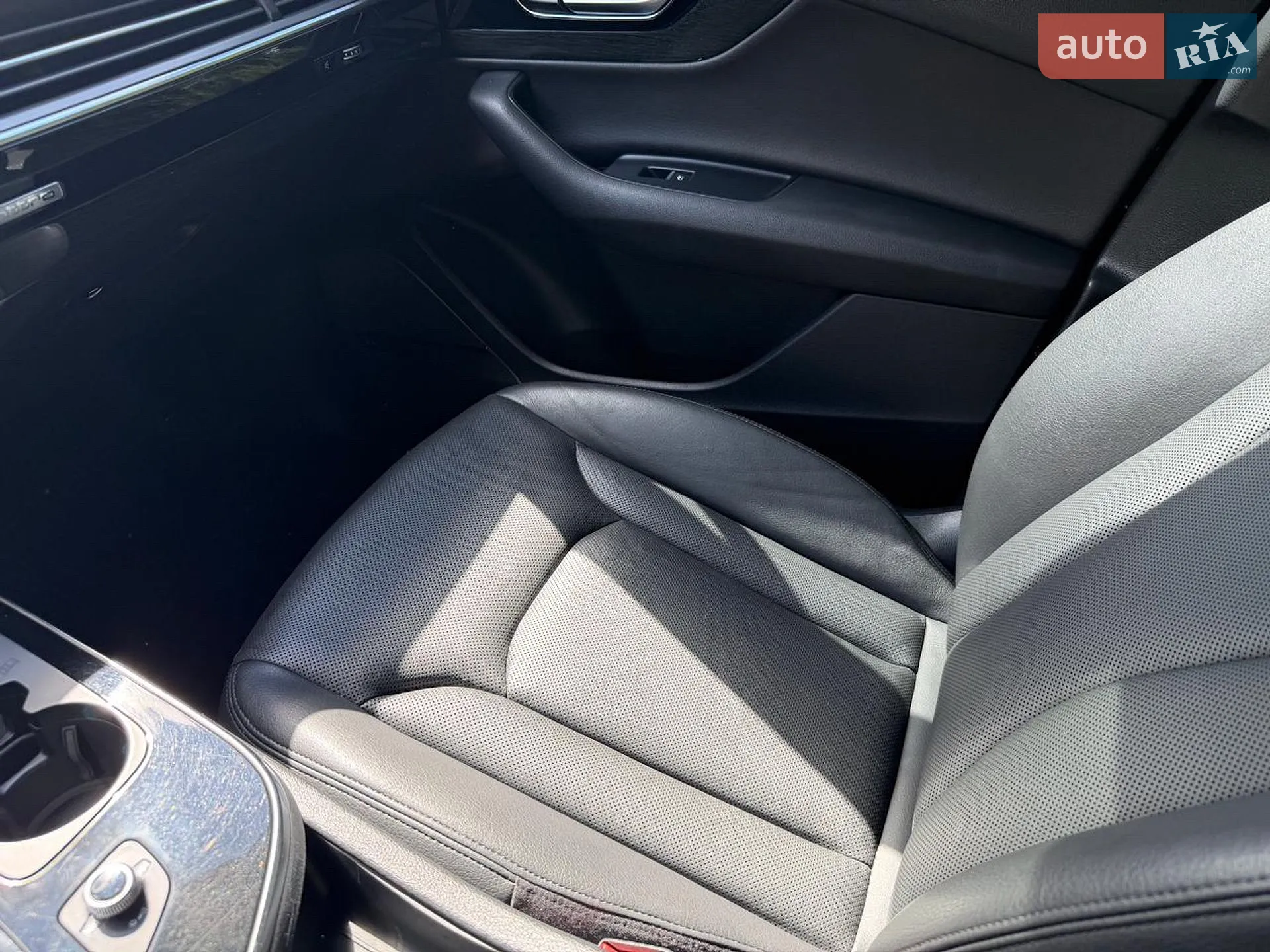 2017 Audi Q7 - мініатюра 8