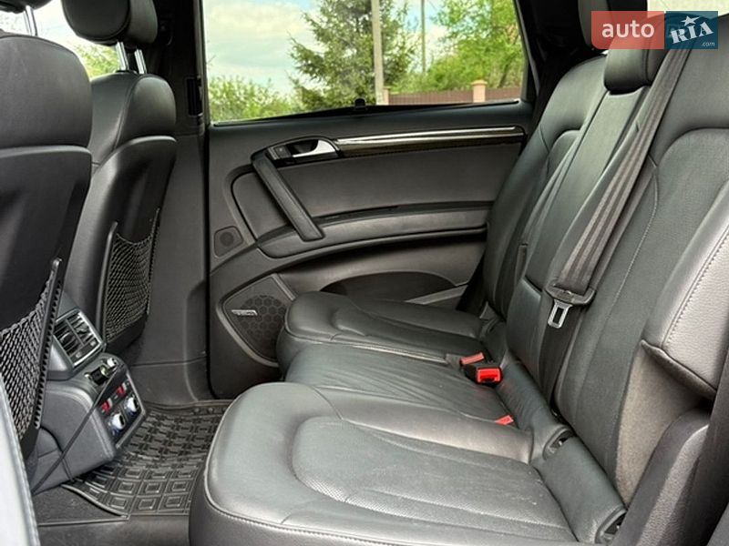 Внедорожник / Кроссовер Audi Q7 2015 в Львове