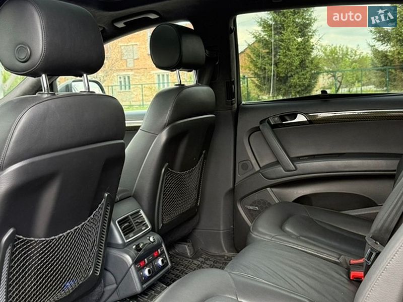 Внедорожник / Кроссовер Audi Q7 2015 в Львове