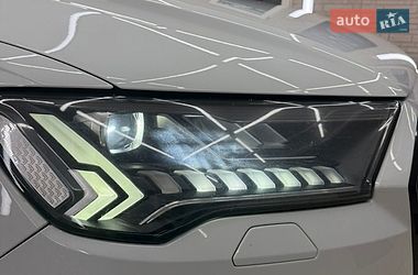Внедорожник / Кроссовер Audi Q7 2021 в Киеве