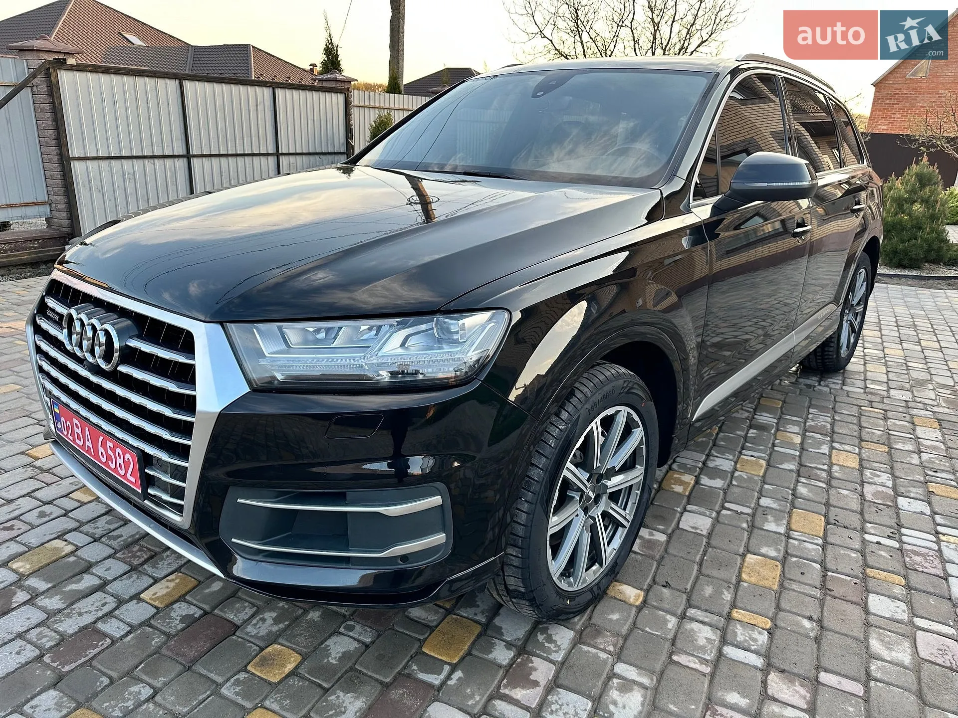 2017 Audi Q7 - мініатюра 18