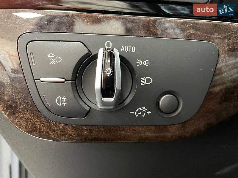 Внедорожник / Кроссовер Audi Q7 2017 в Киеве