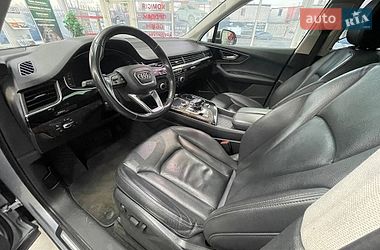 Внедорожник / Кроссовер Audi Q7 2017 в Киеве