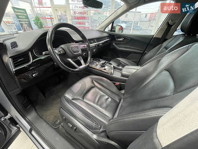 Внедорожник / Кроссовер Audi Q7 2017 в Киеве
