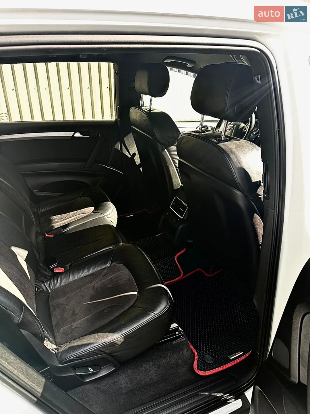 2010 Audi Q7 - мініатюра 17
