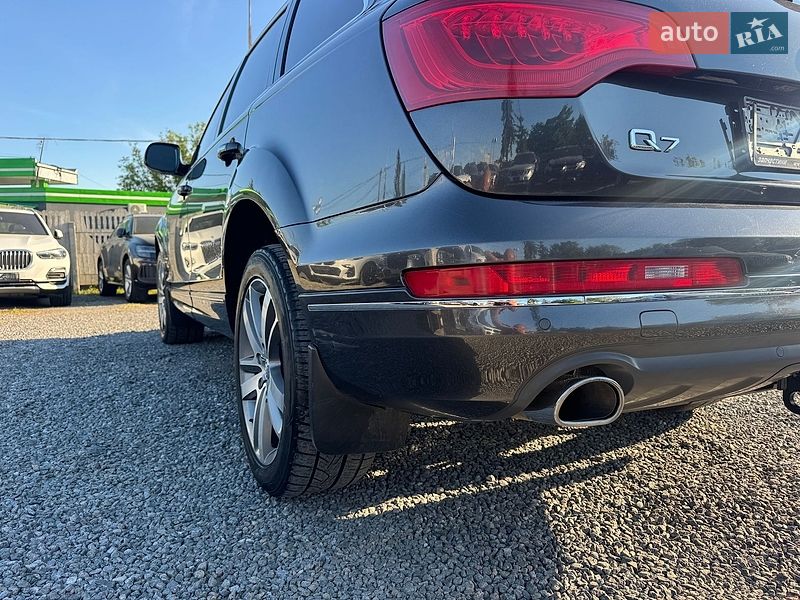 Позашляховик / Кросовер Audi Q7 2013 в Тернополі