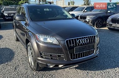 Позашляховик / Кросовер Audi Q7 2013 в Тернополі