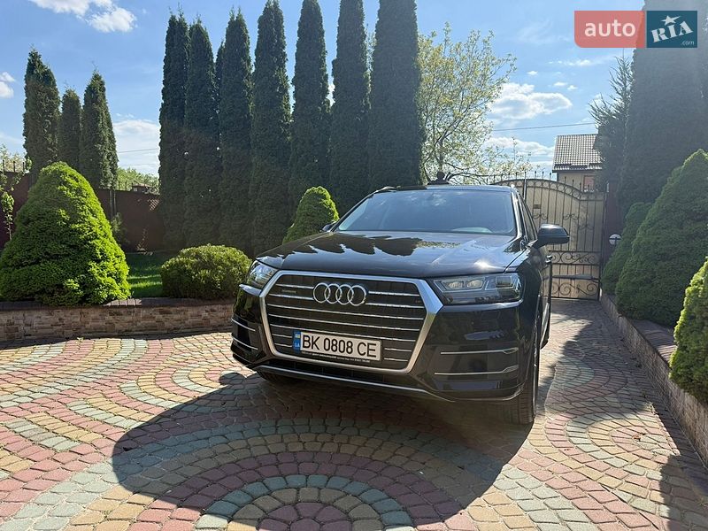 Audi Q7 2016