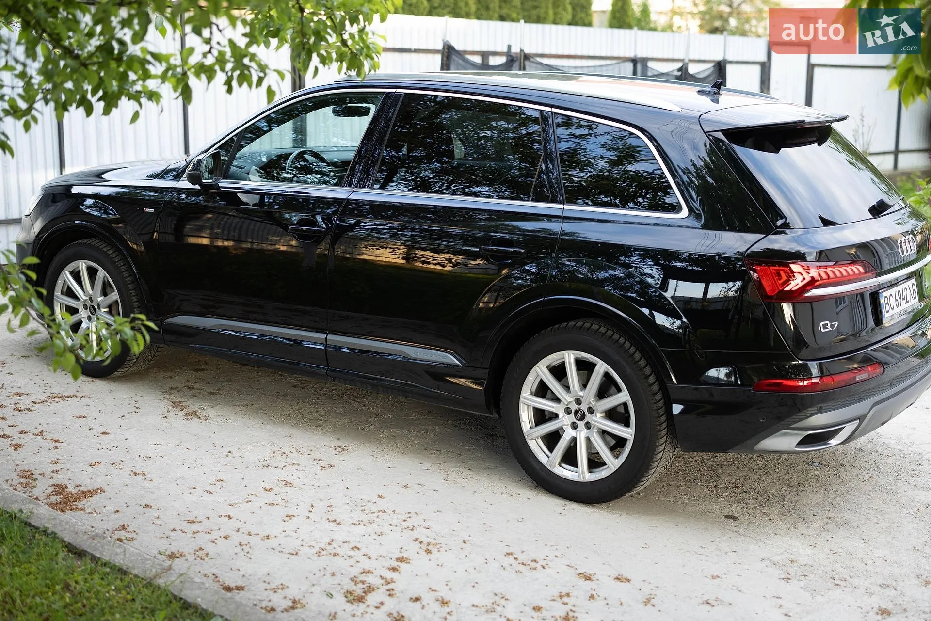 2022 Audi Q7 - мініатюра 2