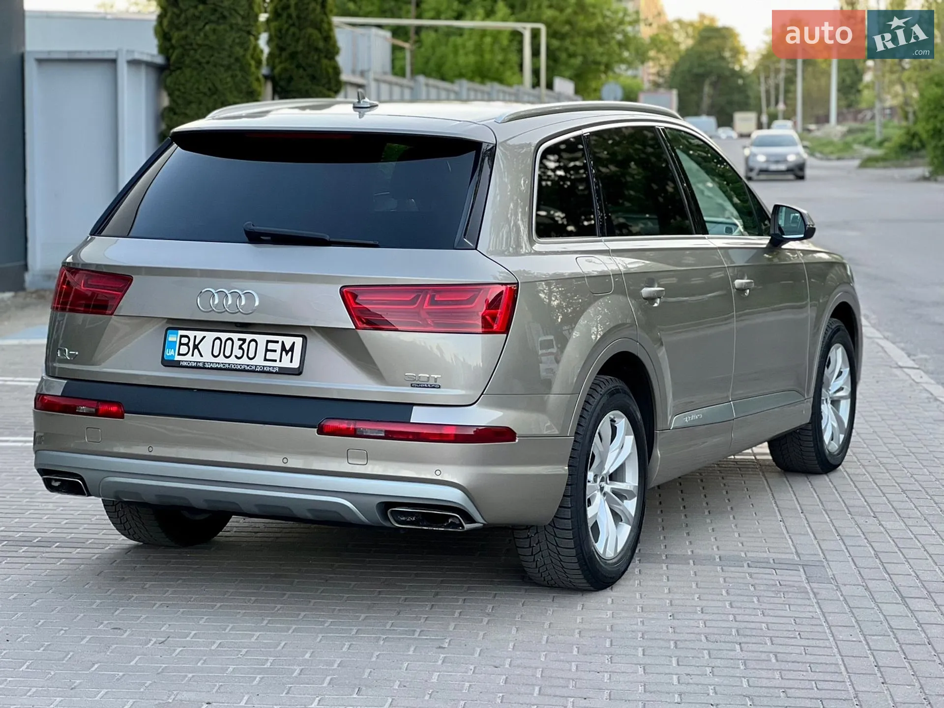 2016 Audi Q7 - мініатюра 12