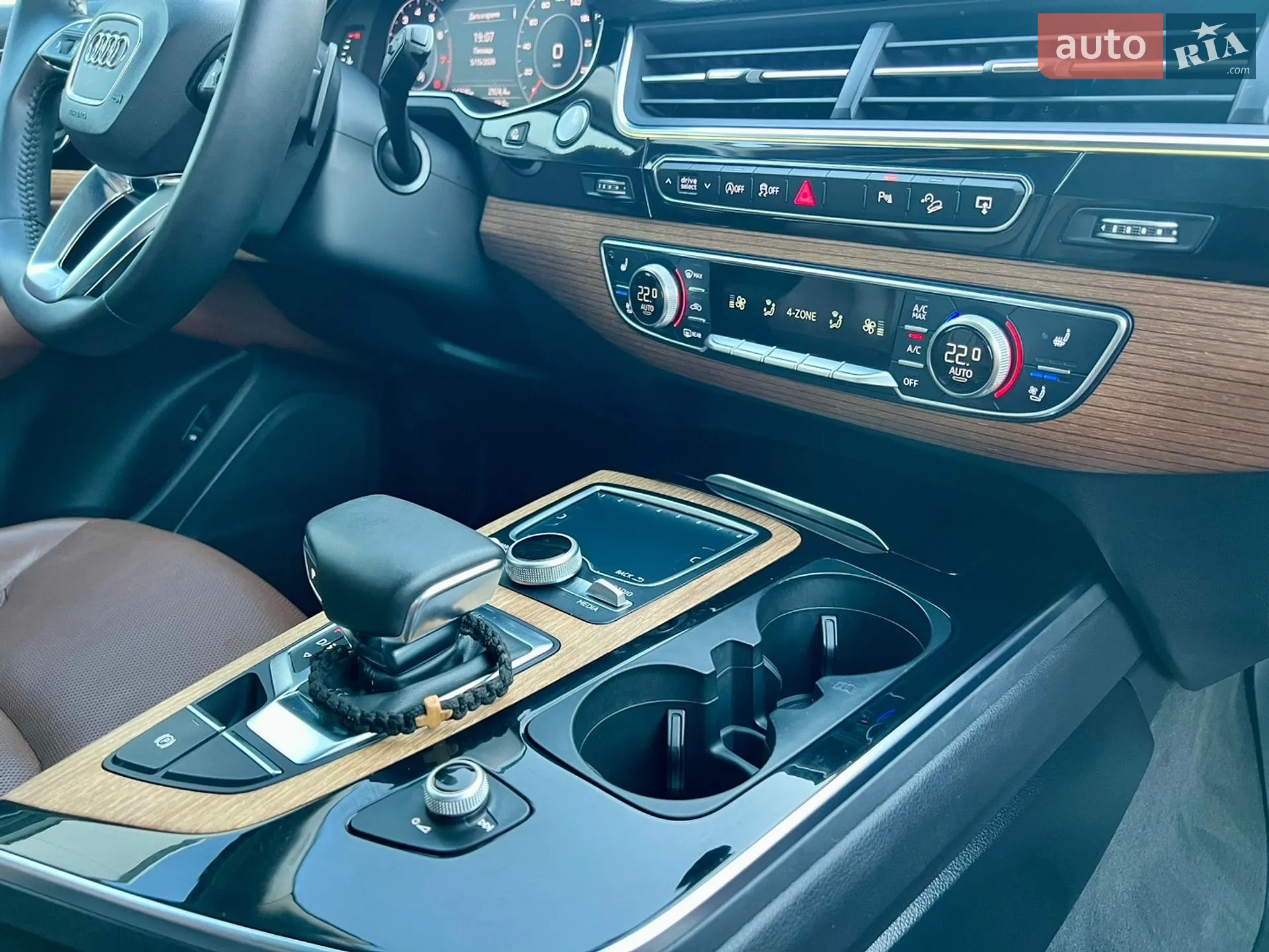 2016 Audi Q7 - мініатюра 42