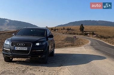 Внедорожник / Кроссовер Audi Q7 2006 в Ужгороде