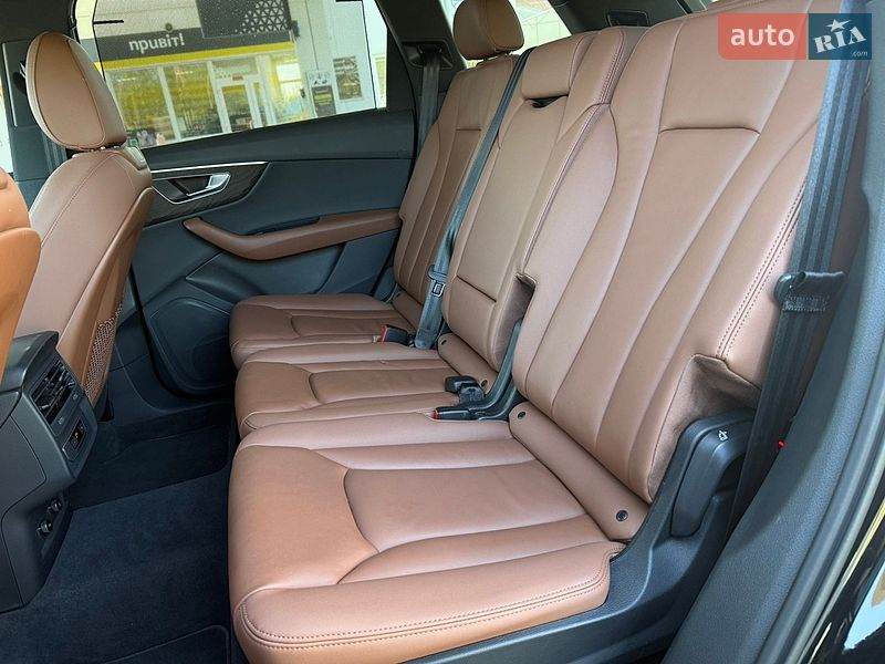 Позашляховик / Кросовер Audi Q7 2022 в Миколаєві