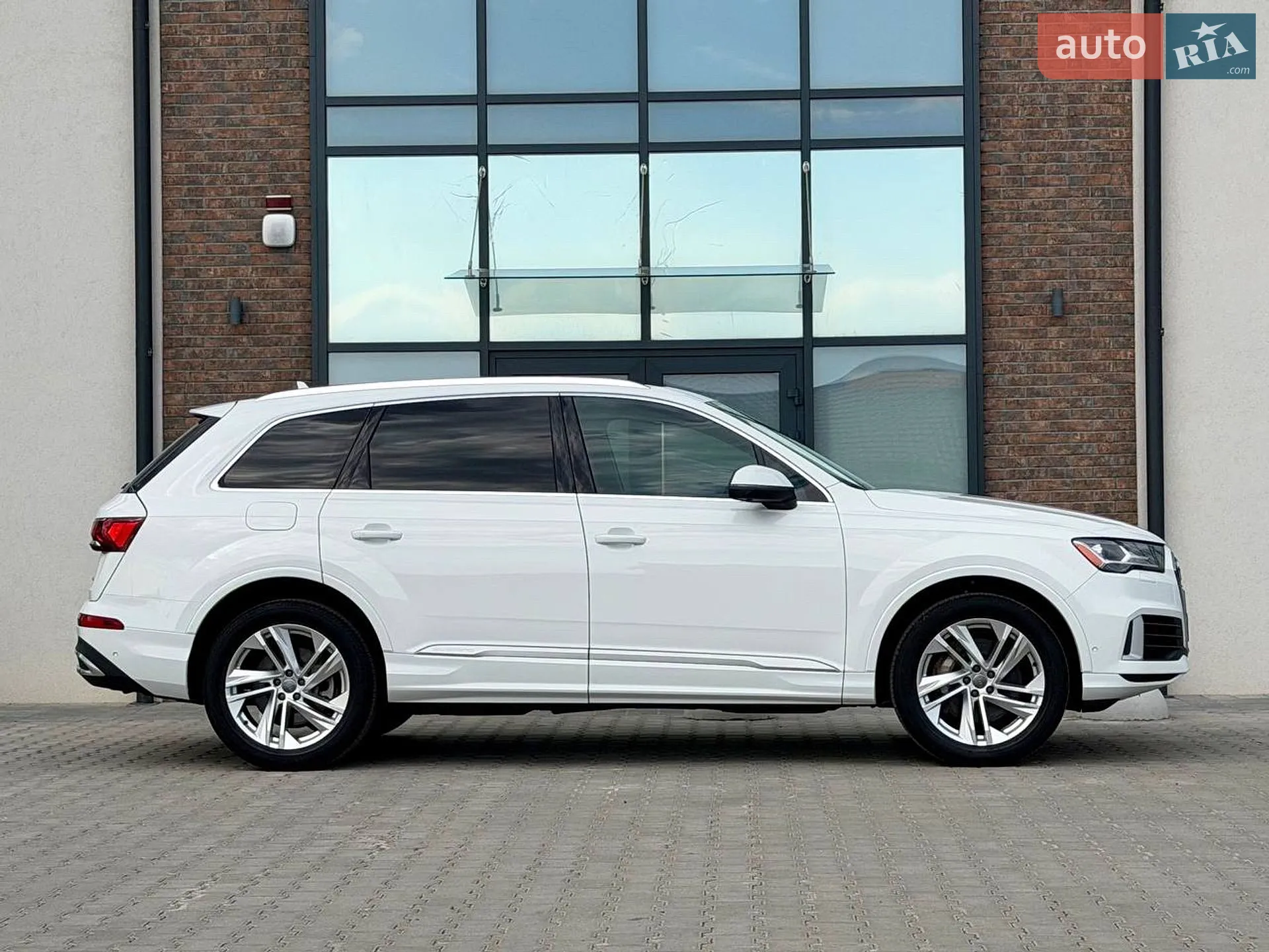 2019 Audi Q7 - мініатюра 17