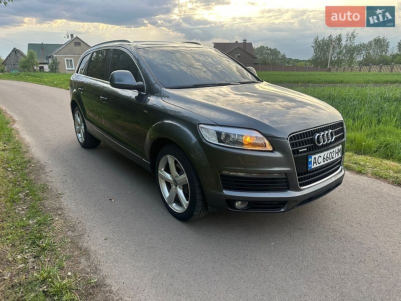 Внедорожник / Кроссовер Audi Q7 2007 в Луцке