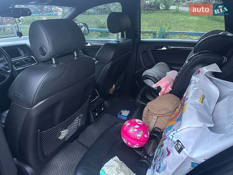 Внедорожник / Кроссовер Audi Q7 2007 в Луцке