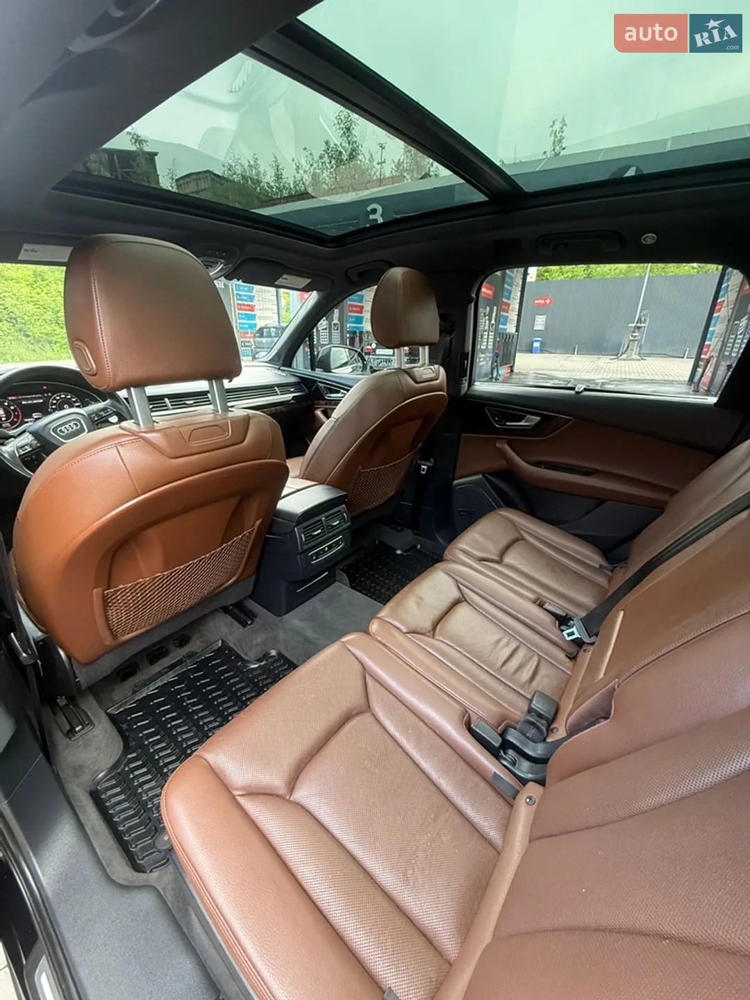2017 Audi Q7 - мініатюра 12
