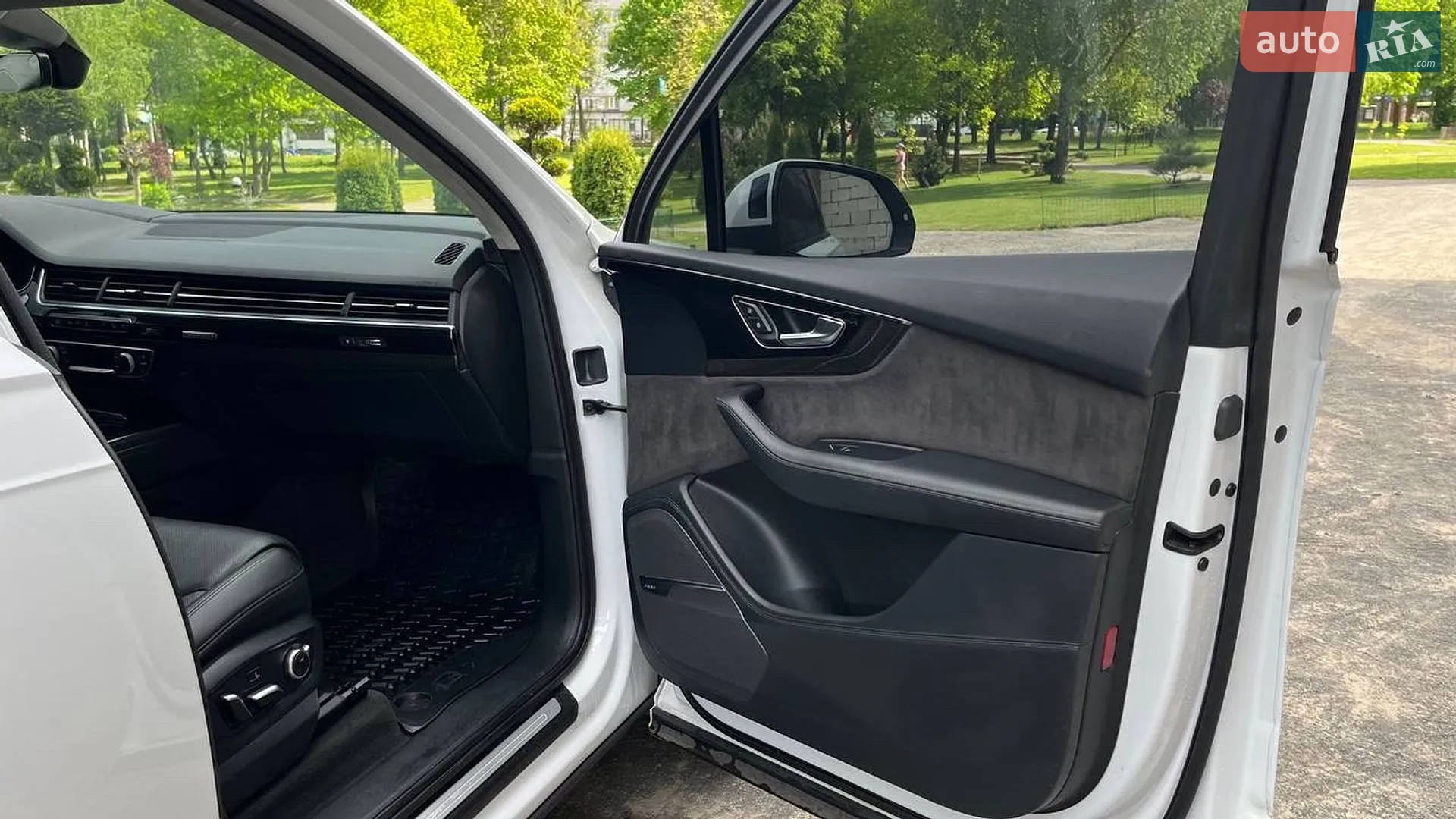 2018 Audi Q7 - мініатюра 34
