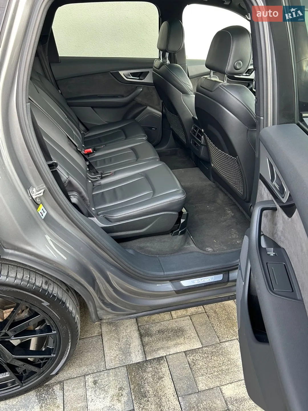 2016 Audi Q7 - мініатюра 28