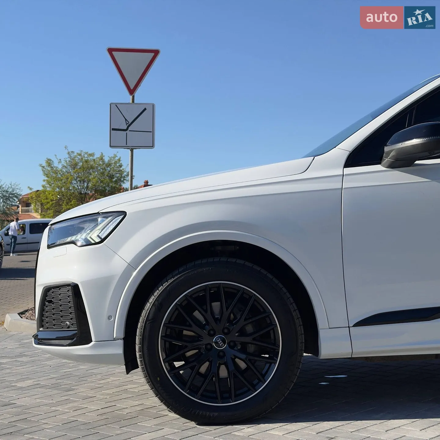 2020 Audi Q7 - мініатюра 4
