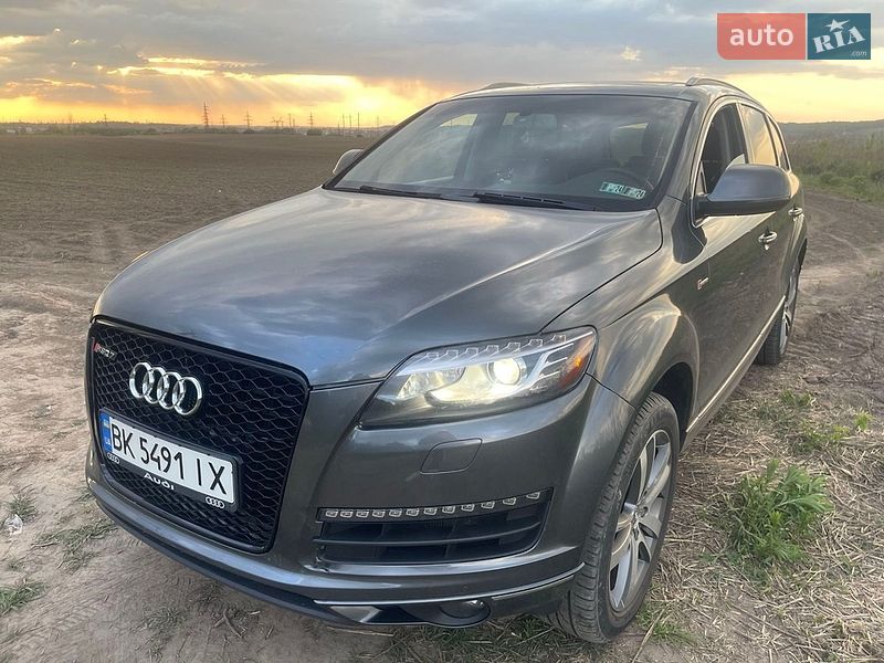 Внедорожник / Кроссовер Audi Q7 2012 в Ровно