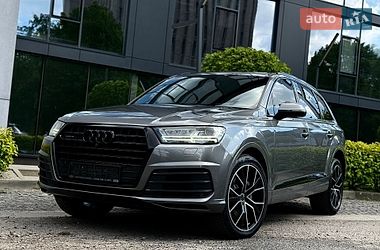 Позашляховик / Кросовер Audi Q7 2017 в Львові